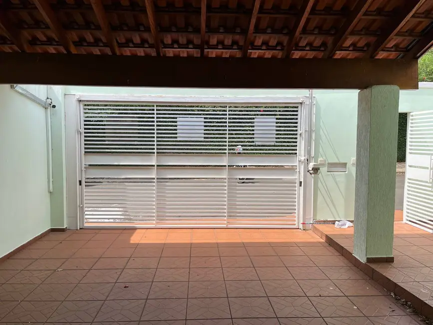 Foto 2 de Casa com 4 quartos à venda, 364m2 em Piraju - SP