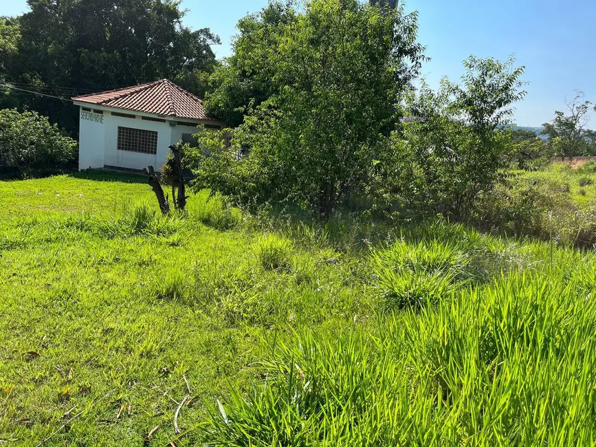 Terreno / Lote à venda, 250m2 em Piraju - SP - imagem 5 Foto 5 de Terreno / Lote à venda, 250m2 em Piraju - SP