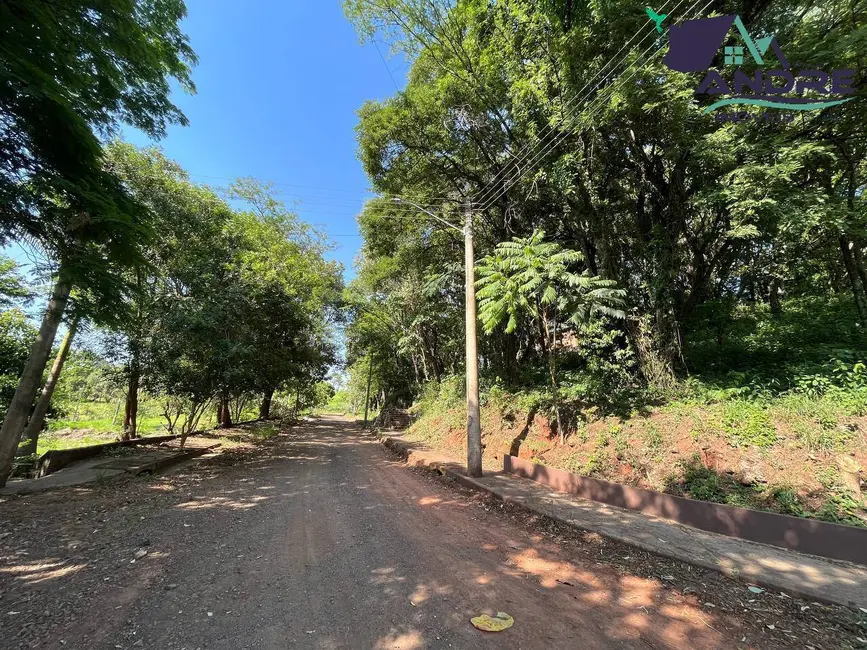 Foto 1 de Terreno / Lote à venda, 250m2 em Piraju - SP