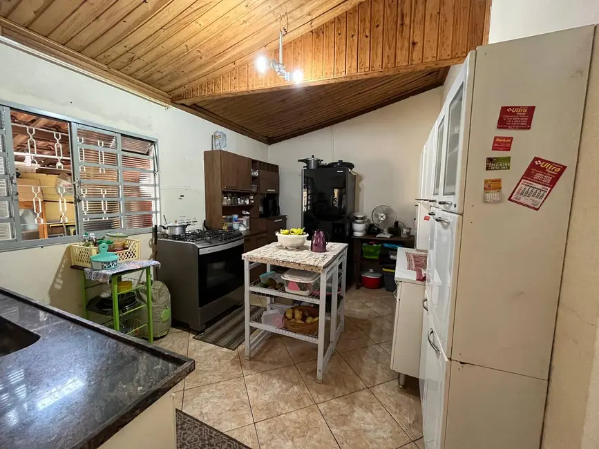 Foto 7 de Casa com 2 quartos à venda, 200m2 em Piraju - SP