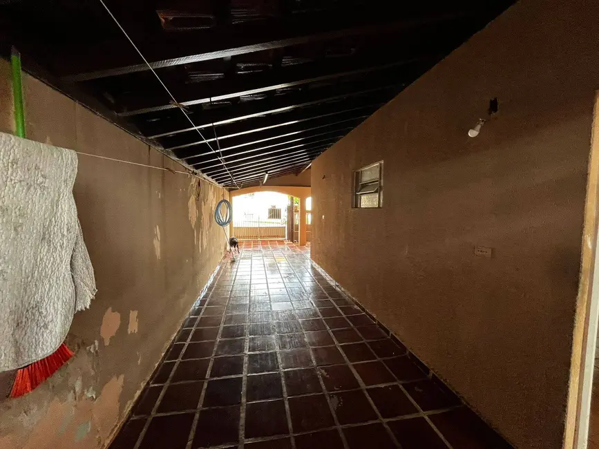Foto 4 de Casa com 3 quartos à venda, 200m2 em Piraju - SP