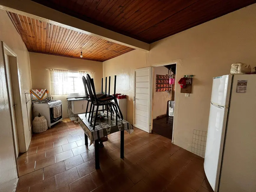 Foto 6 de Casa com 3 quartos à venda, 200m2 em Piraju - SP