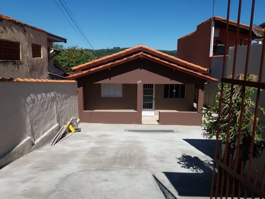 Foto 1 de Casa com 2 quartos à venda, 300m2 em Piraju - SP