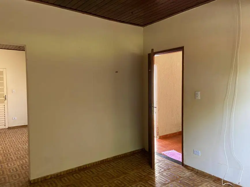 Foto 9 de Casa com 2 quartos à venda, 250m2 em Piraju - SP