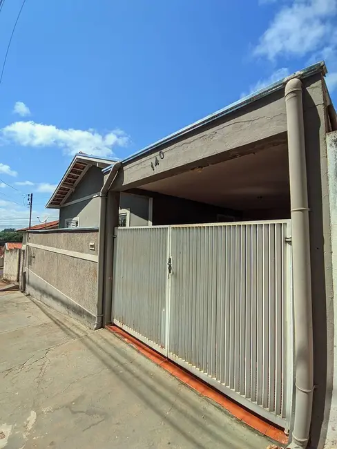 Foto 2 de Casa com 2 quartos à venda, 250m2 em Piraju - SP