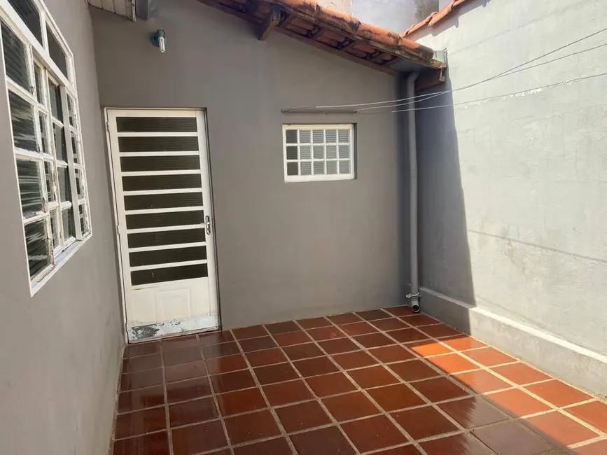 Foto 7 de Casa com 2 quartos à venda, 250m2 em Piraju - SP