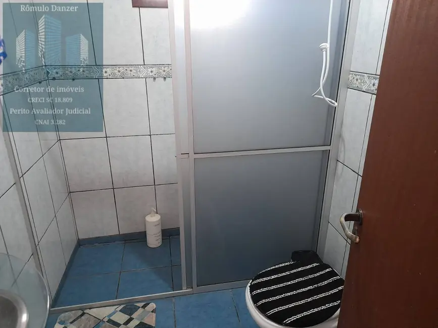 Casa com 6 quartos à venda, 450m2 em Florianopolis - SC - imagem 4 Foto 4 de Casa com 6 quartos à venda, 450m2 em Florianopolis - SC
