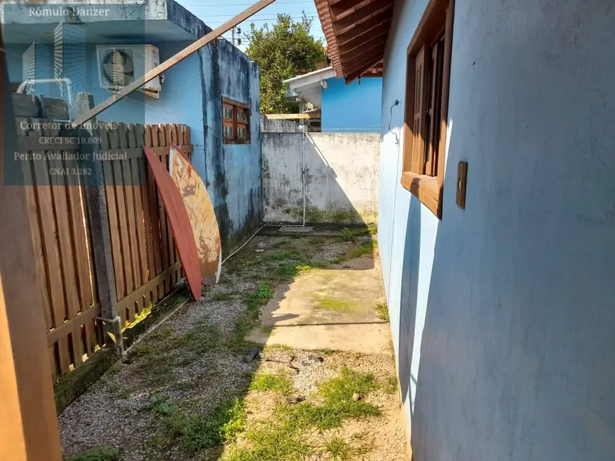 Casa com 6 quartos à venda, 450m2 em Florianopolis - SC - imagem 9 Foto 9 de Casa com 6 quartos à venda, 450m2 em Florianopolis - SC