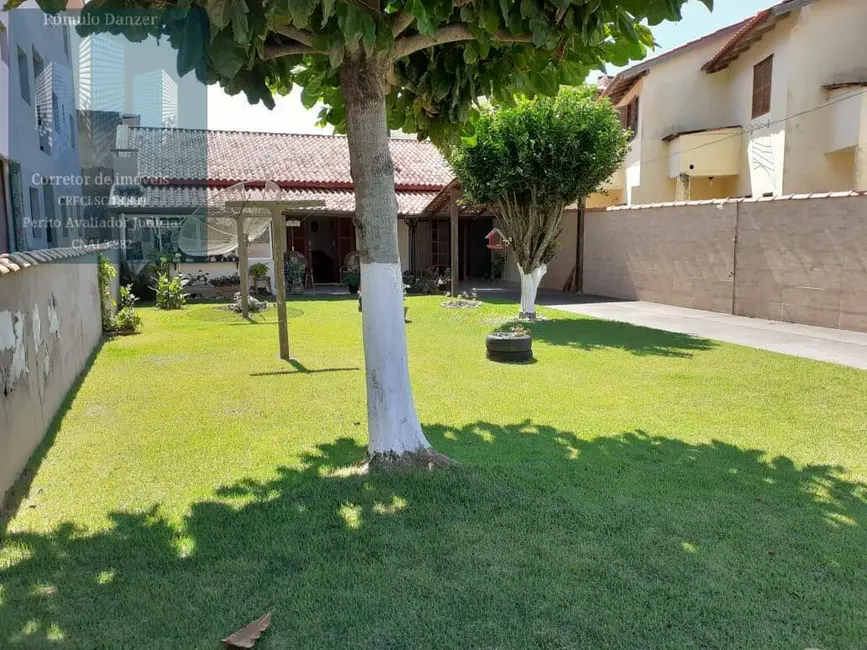 Casa com 3 quartos à venda, 110m2 em Florianopolis - SC - imagem 1 Foto 1 de Casa com 3 quartos à venda, 110m2 em Florianopolis - SC