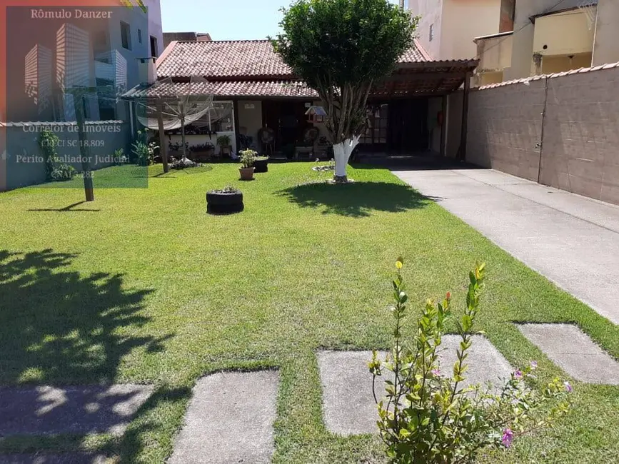 Casa com 3 quartos à venda, 110m2 em Florianopolis - SC - imagem 2 Foto 2 de Casa com 3 quartos à venda, 110m2 em Florianopolis - SC