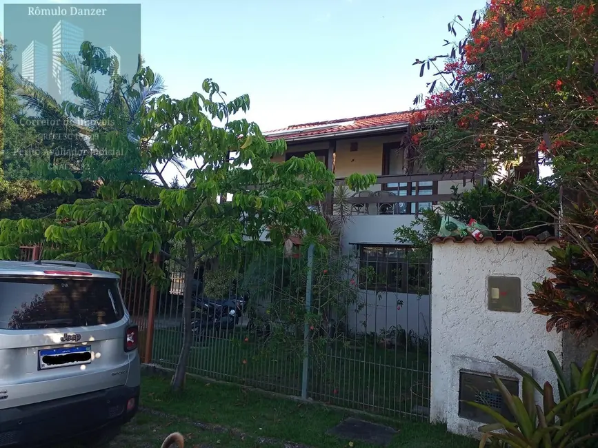 Foto 1 de Casa com 3 quartos à venda, 224m2 em Florianopolis - SC