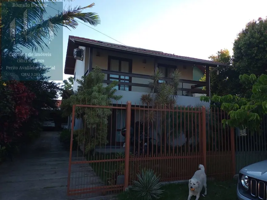 Foto 3 de Casa com 3 quartos à venda, 224m2 em Florianopolis - SC