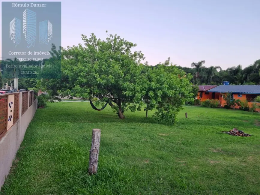 Foto 2 de Casa com 3 quartos à venda, 840m2 em São João do Rio Vermelho, Florianopolis - SC