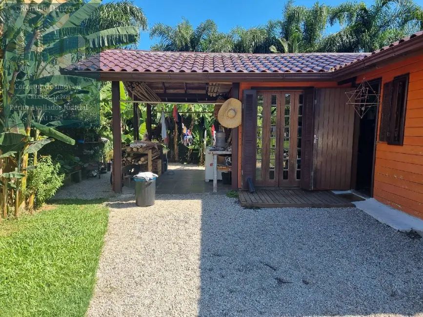 Foto 7 de Casa com 3 quartos à venda, 840m2 em São João do Rio Vermelho, Florianopolis - SC