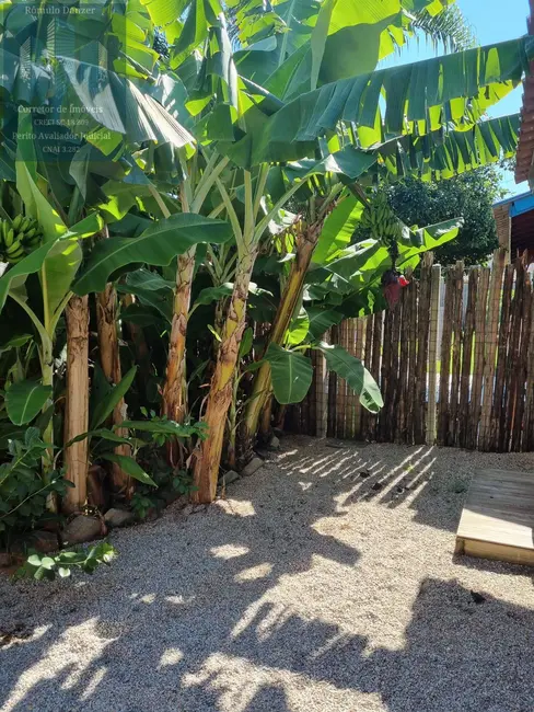 Foto 3 de Casa com 3 quartos à venda, 840m2 em São João do Rio Vermelho, Florianopolis - SC