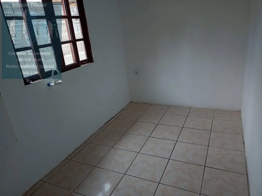 Casa com 8 quartos à venda, 420m2 em São João do Rio Vermelho, Florianopolis - SC - imagem 8 Foto 8 de Casa com 8 quartos à venda, 420m2 em São João do Rio Vermelho, Florianopolis - SC