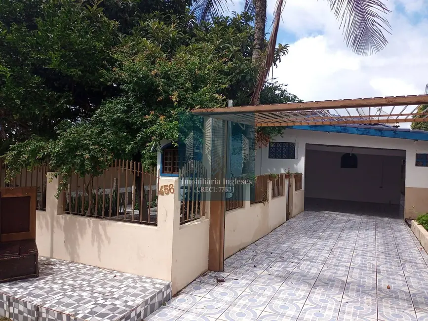 Foto 1 de Casa com 8 quartos à venda, 420m2 em São João do Rio Vermelho, Florianopolis - SC