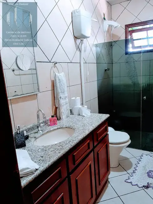Casa com 3 quartos à venda, 164m2 em Ingleses do Rio Vermelho, Florianopolis - SC - imagem 3 Foto 3 de Casa com 3 quartos à venda, 164m2 em Ingleses do Rio Vermelho, Florianopolis - SC