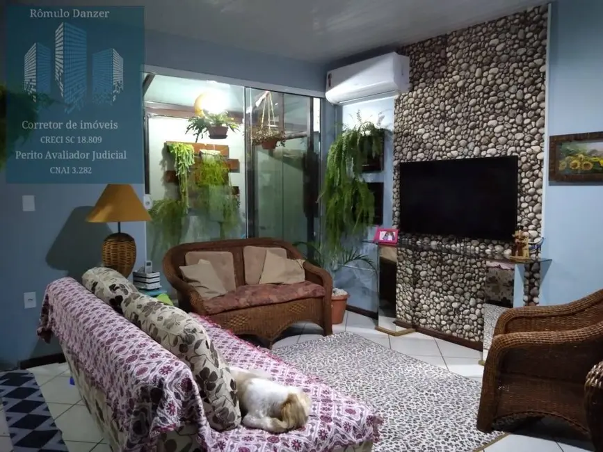 Foto 4 de Casa com 9 quartos à venda, 320m2 em Ingleses do Rio Vermelho, Florianopolis - SC