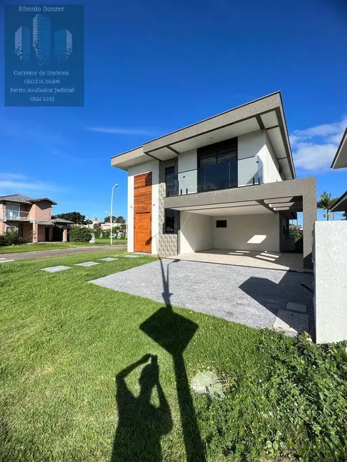 Foto 2 de Casa com 4 quartos à venda, 197m2 em Ingleses do Rio Vermelho, Florianopolis - SC