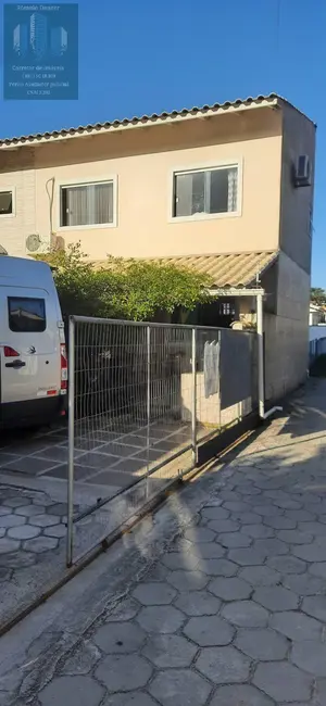 Foto 2 de Casa com 3 quartos à venda, 158m2 em São João do Rio Vermelho, Florianopolis - SC