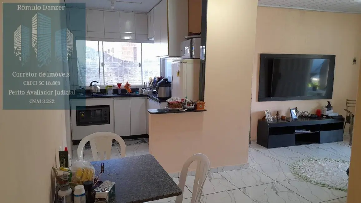 Casa com 2 quartos à venda, 268m2 em São João do Rio Vermelho, Florianopolis - SC - imagem 9 Foto 9 de Casa com 2 quartos à venda, 268m2 em São João do Rio Vermelho, Florianopolis - SC