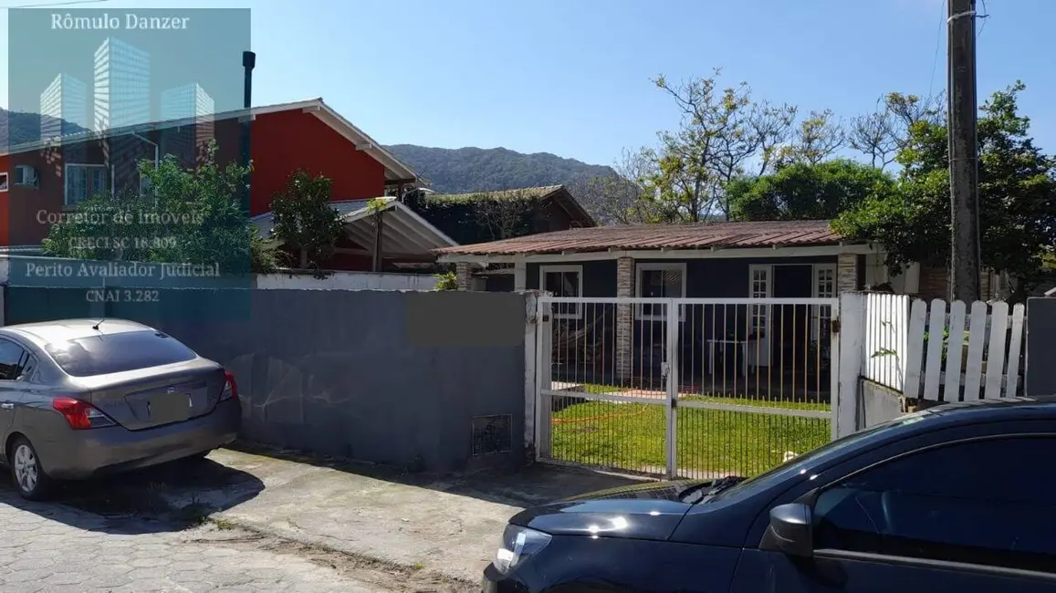 Casa com 2 quartos à venda, 268m2 em São João do Rio Vermelho, Florianopolis - SC - imagem 3 Foto 3 de Casa com 2 quartos à venda, 268m2 em São João do Rio Vermelho, Florianopolis - SC