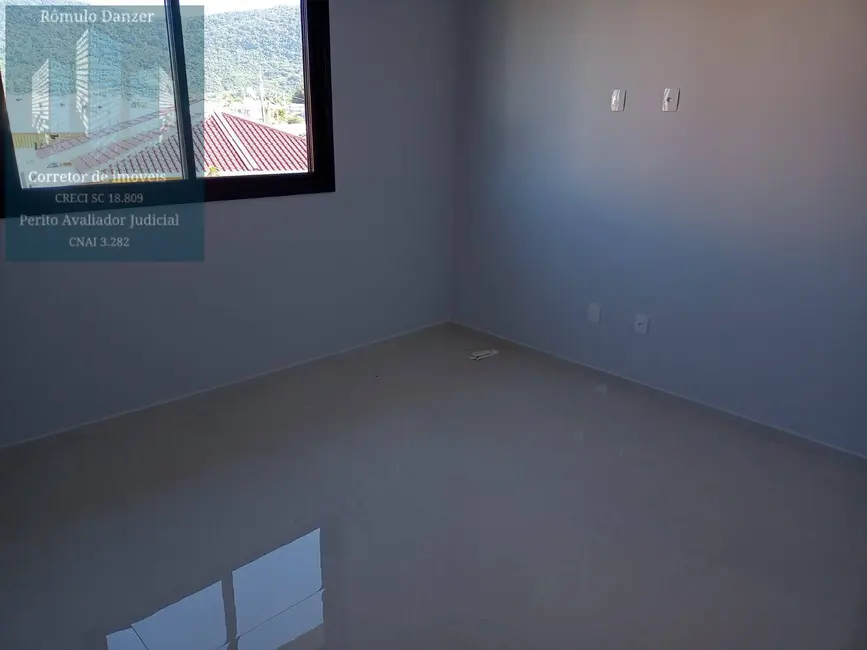 Foto 4 de Casa com 2 quartos à venda, 122m2 em São João do Rio Vermelho, Florianopolis - SC