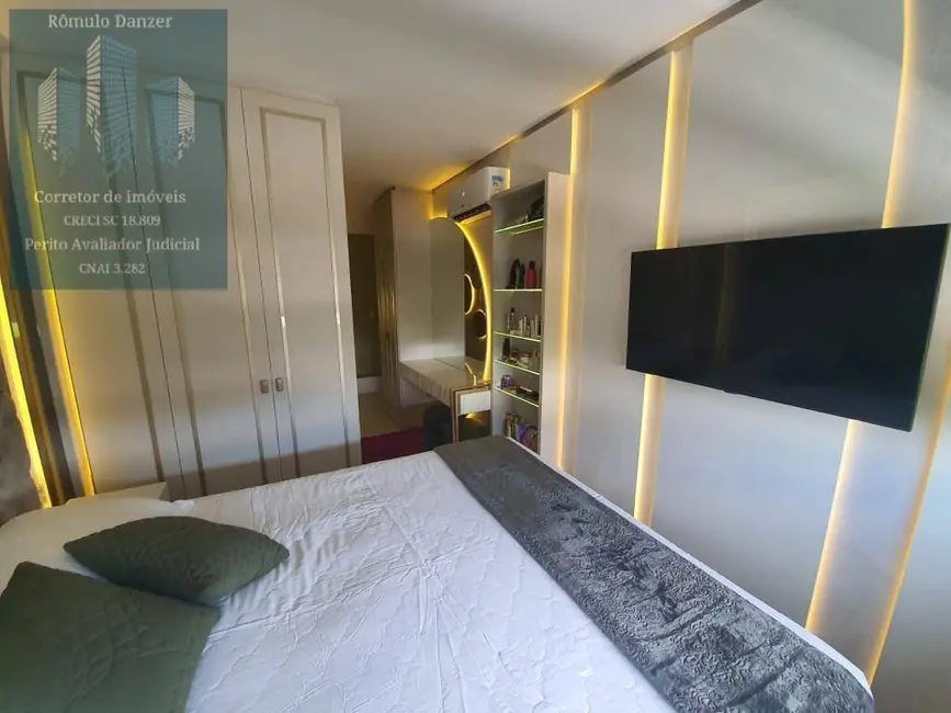 Foto 2 de Apartamento com 2 quartos à venda, 79m2 em Ingleses do Rio Vermelho, Florianopolis - SC