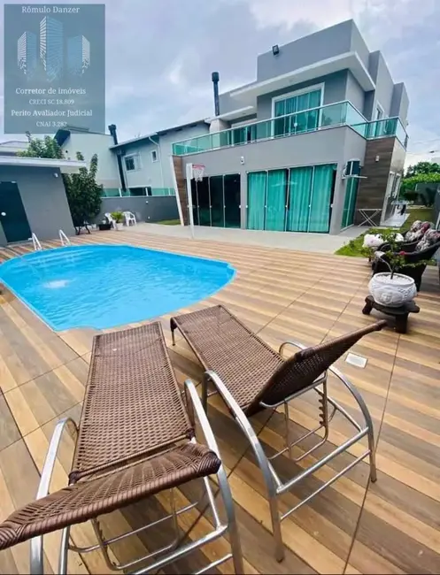 Foto 2 de Casa com 5 quartos à venda, 320m2 em Ingleses do Rio Vermelho, Florianopolis - SC