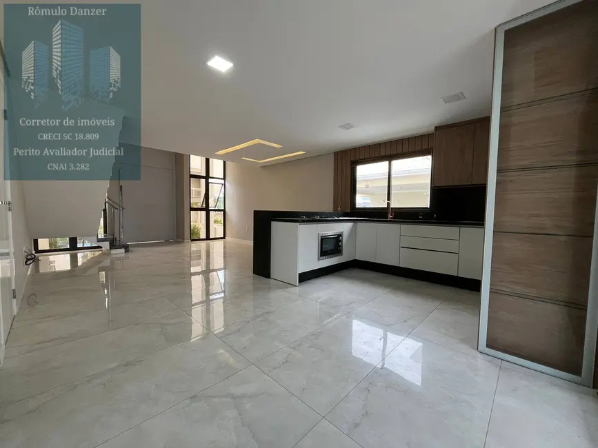 Foto 5 de Casa com 4 quartos à venda, 375m2 em São João do Rio Vermelho, Florianopolis - SC