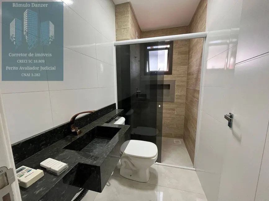 Foto 9 de Casa com 4 quartos à venda, 375m2 em São João do Rio Vermelho, Florianopolis - SC