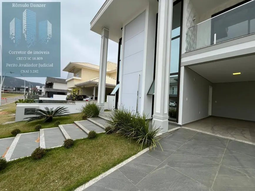 Foto 3 de Casa com 4 quartos à venda, 375m2 em São João do Rio Vermelho, Florianopolis - SC