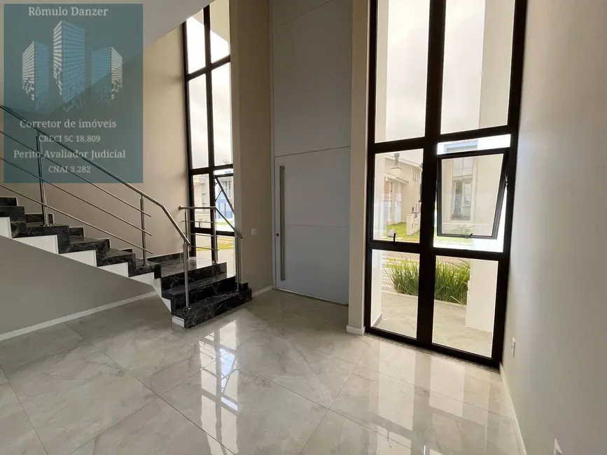 Foto 8 de Casa com 4 quartos à venda, 375m2 em São João do Rio Vermelho, Florianopolis - SC