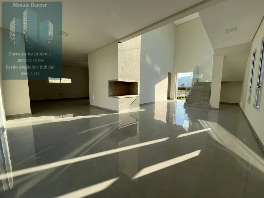 Foto 9 de Casa com 4 quartos à venda, 229m2 em São João do Rio Vermelho, Florianopolis - SC