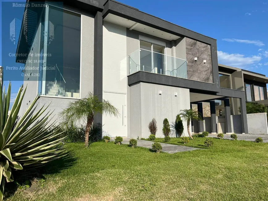 Foto 3 de Casa com 4 quartos à venda, 229m2 em São João do Rio Vermelho, Florianopolis - SC