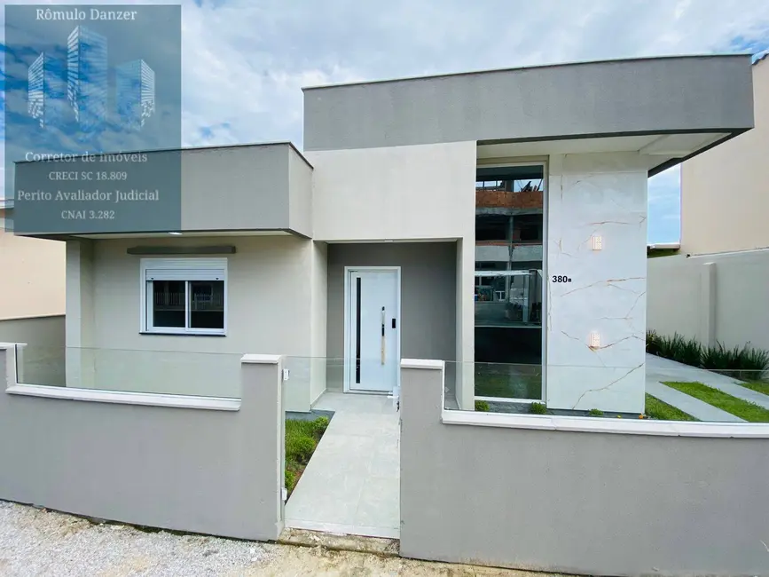 Foto 3 de Casa com 2 quartos à venda, 180m2 em Ingleses do Rio Vermelho, Florianopolis - SC