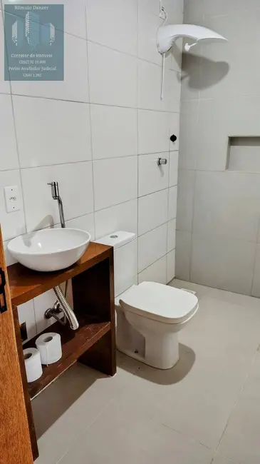 Foto 2 de Casa com 3 quartos à venda, 112m2 em São João do Rio Vermelho, Florianopolis - SC