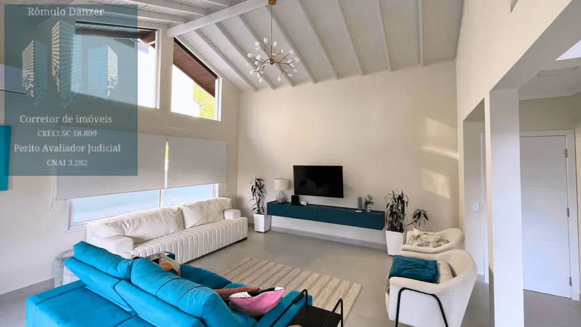 Foto 3 de Casa com 3 quartos à venda, 272m2 em Cachoeira do Bom Jesus, Florianopolis - SC