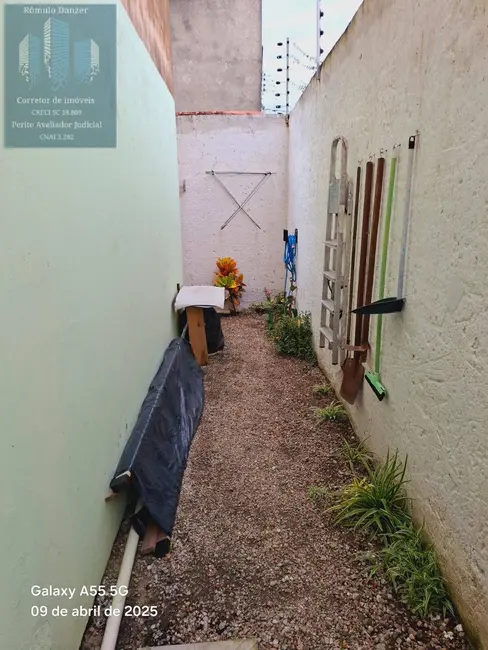 Apartamento com 2 quartos à venda, 66m2 em Ingleses do Rio Vermelho, Florianopolis - SC - imagem 6 Foto 6 de Apartamento com 2 quartos à venda, 66m2 em Ingleses do Rio Vermelho, Florianopolis - SC