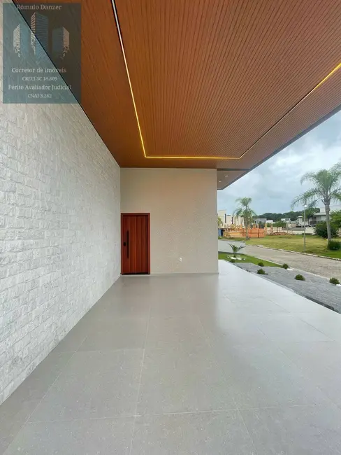 Foto 4 de Casa com 3 quartos à venda, 400m2 em Florianopolis - SC