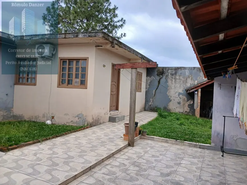 Foto 3 de Casa com 3 quartos à venda, 420m2 em São João do Rio Vermelho, Florianopolis - SC