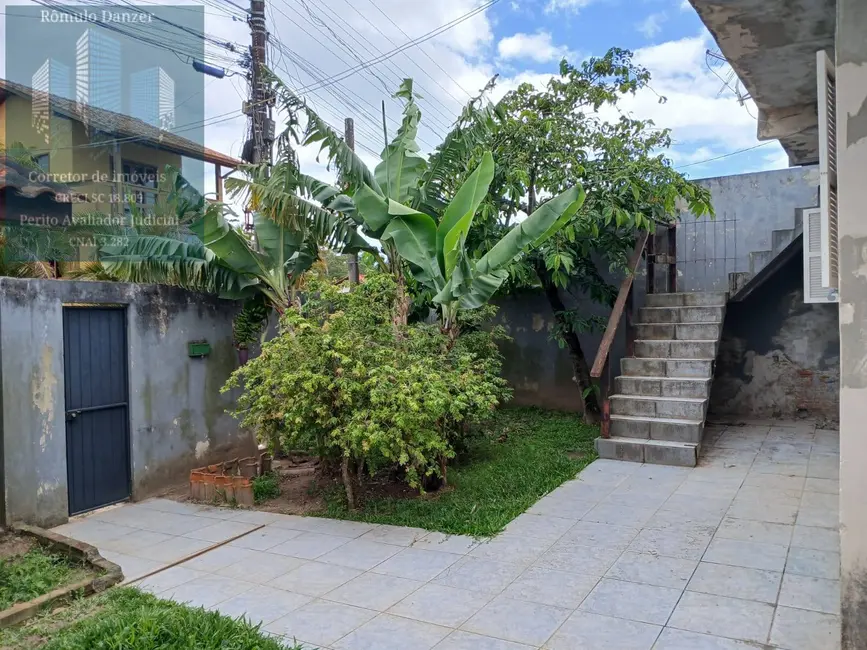 Foto 9 de Casa com 3 quartos à venda, 420m2 em São João do Rio Vermelho, Florianopolis - SC