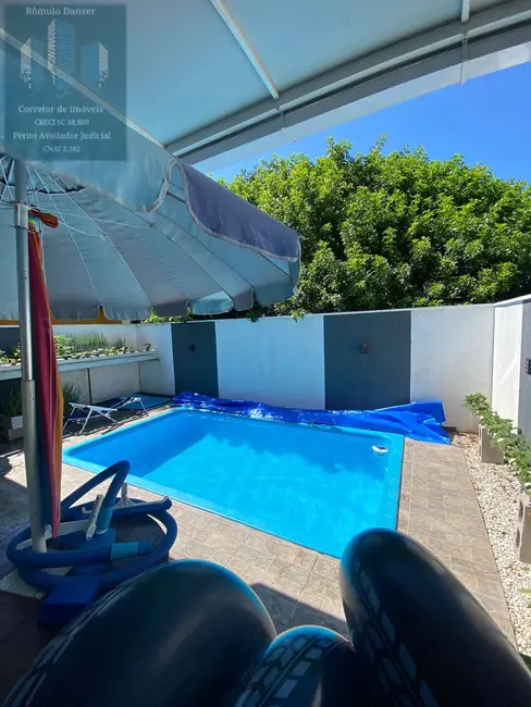 Foto 6 de Casa com 2 quartos à venda, 141m2 em Florianopolis - SC