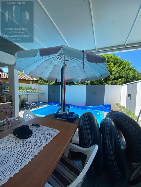 Foto 9 de Casa com 2 quartos à venda, 141m2 em Florianopolis - SC