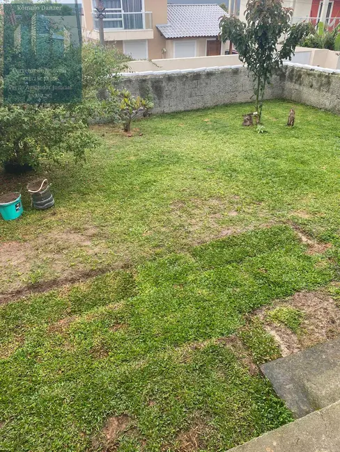 Casa com 2 quartos à venda, 110m2 em São João do Rio Vermelho, Florianopolis - SC - imagem 2 Foto 2 de Casa com 2 quartos à venda, 110m2 em São João do Rio Vermelho, Florianopolis - SC