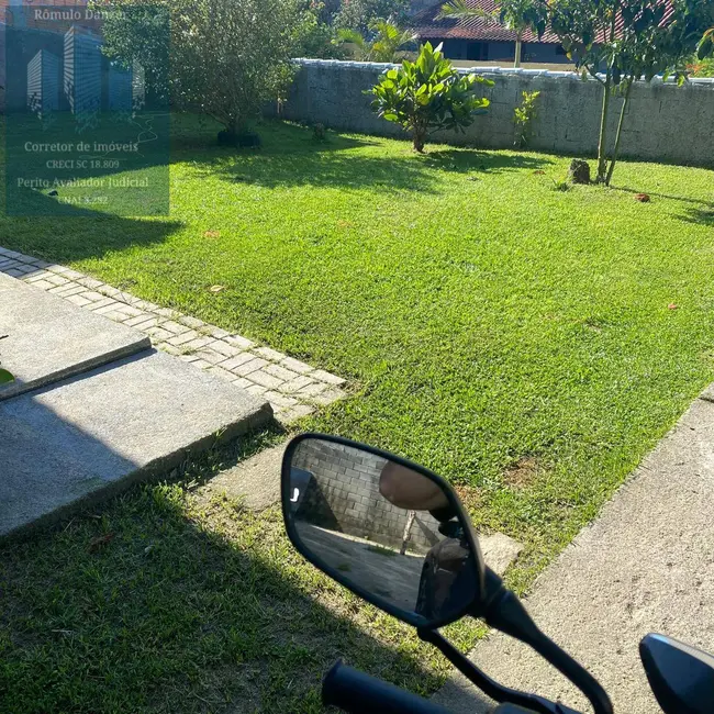 Casa com 2 quartos à venda, 110m2 em São João do Rio Vermelho, Florianopolis - SC - imagem 3 Foto 3 de Casa com 2 quartos à venda, 110m2 em São João do Rio Vermelho, Florianopolis - SC