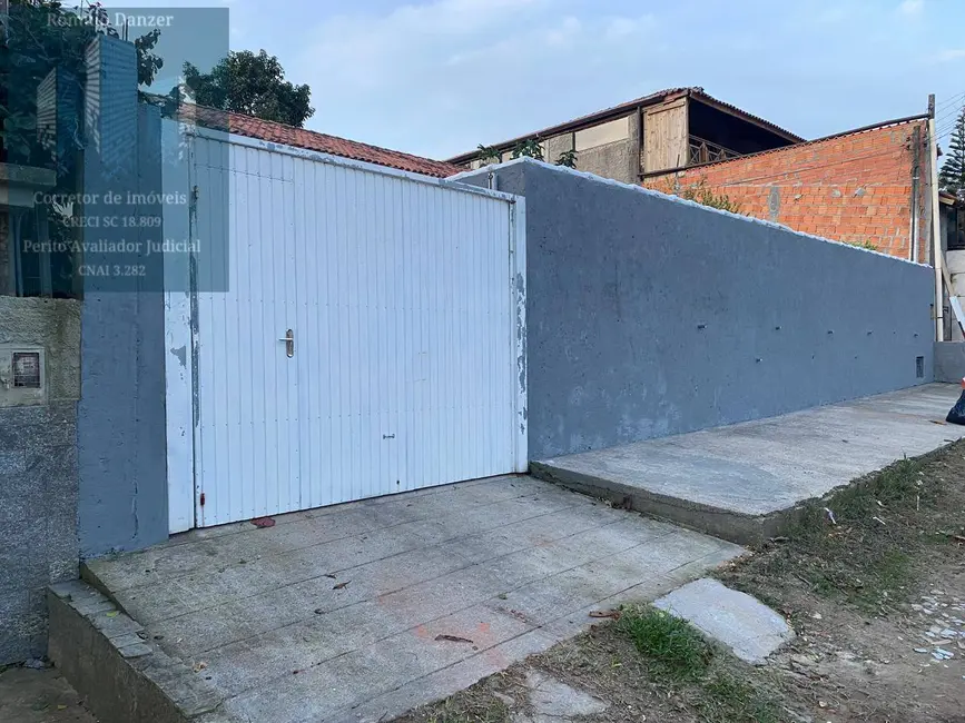 Casa com 2 quartos à venda, 110m2 em São João do Rio Vermelho, Florianopolis - SC - imagem 6 Foto 6 de Casa com 2 quartos à venda, 110m2 em São João do Rio Vermelho, Florianopolis - SC