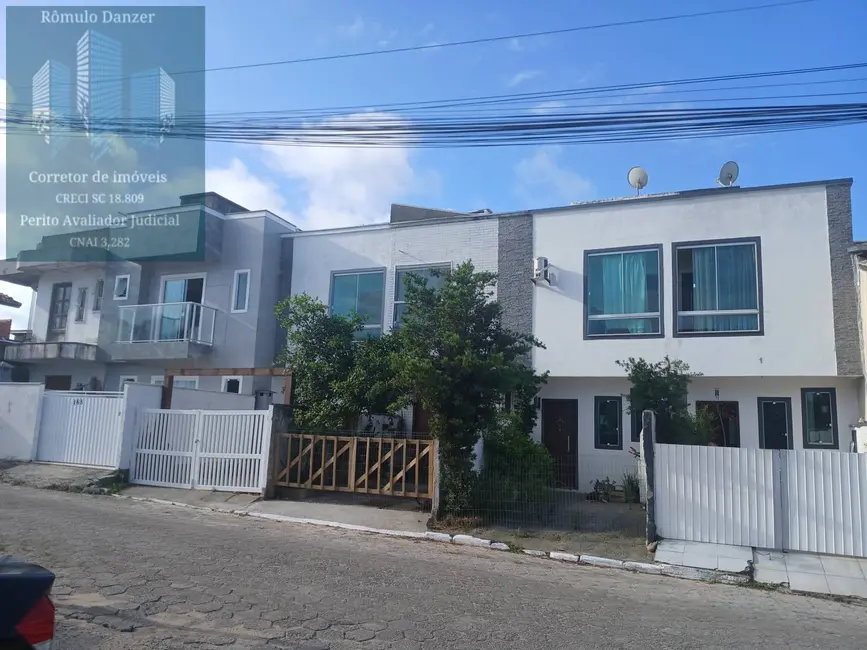 Foto 2 de Casa com 2 quartos à venda, 57m2 em São João do Rio Vermelho, Florianopolis - SC