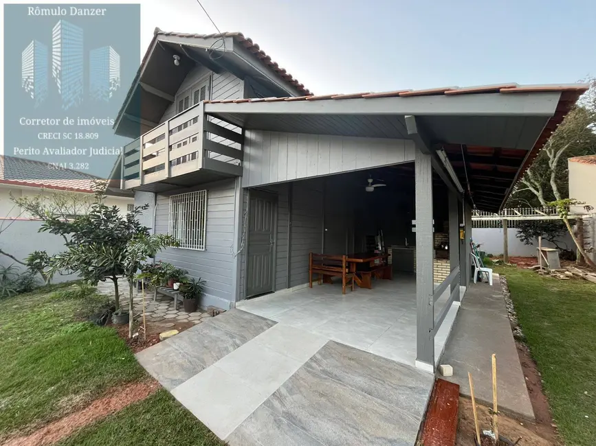 Foto 1 de Casa com 3 quartos à venda, 420m2 em Ingleses do Rio Vermelho, Florianopolis - SC